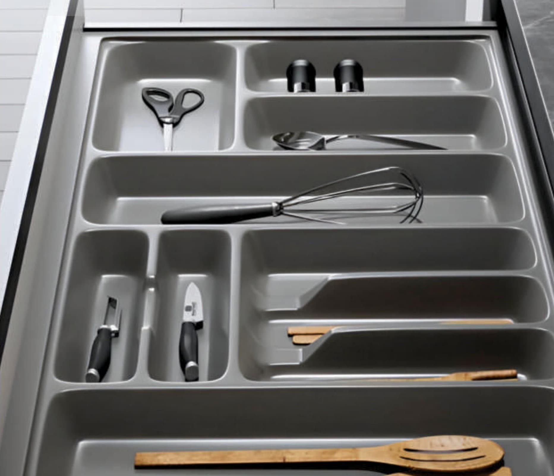 Cutlery organiser tray insert